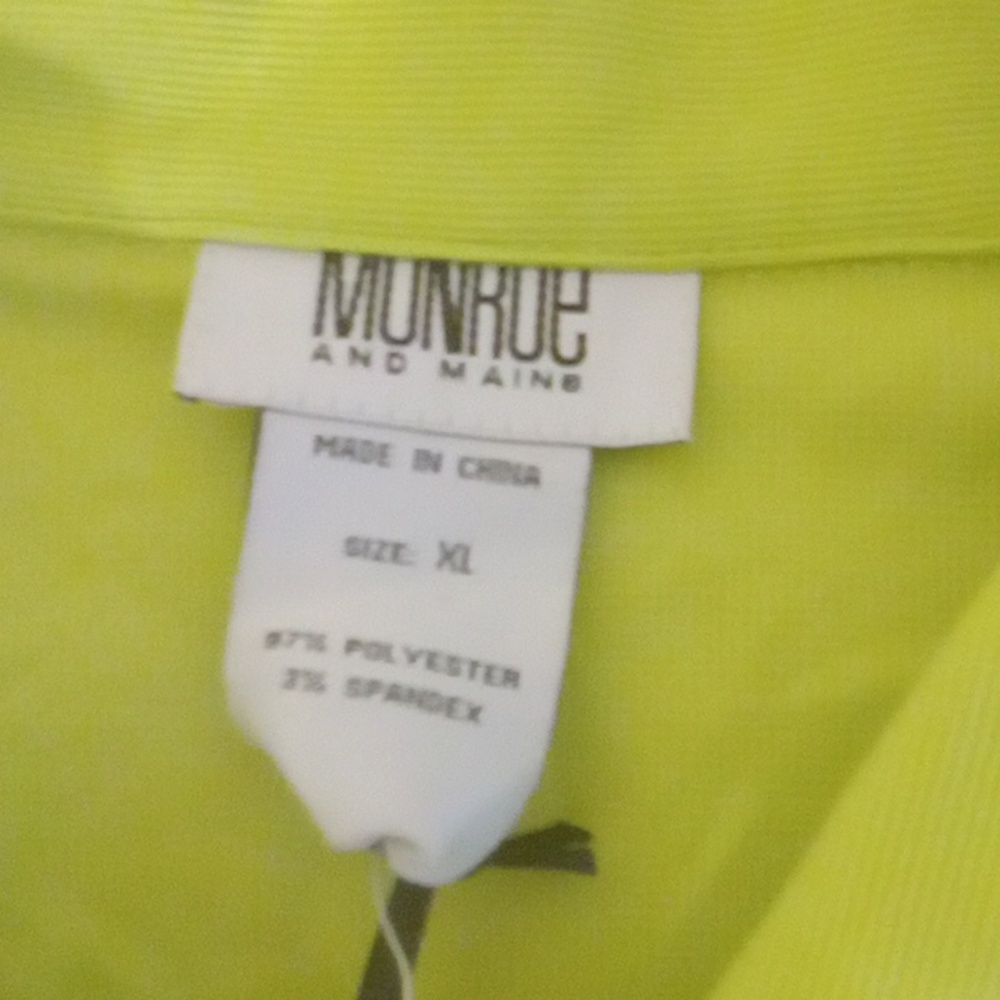 NWT MONROE & MAIN Women’s Lime Green Button-Front Jacket - Picture 5 of 7